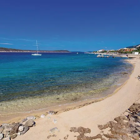 아파트 In Barbat With Wifi